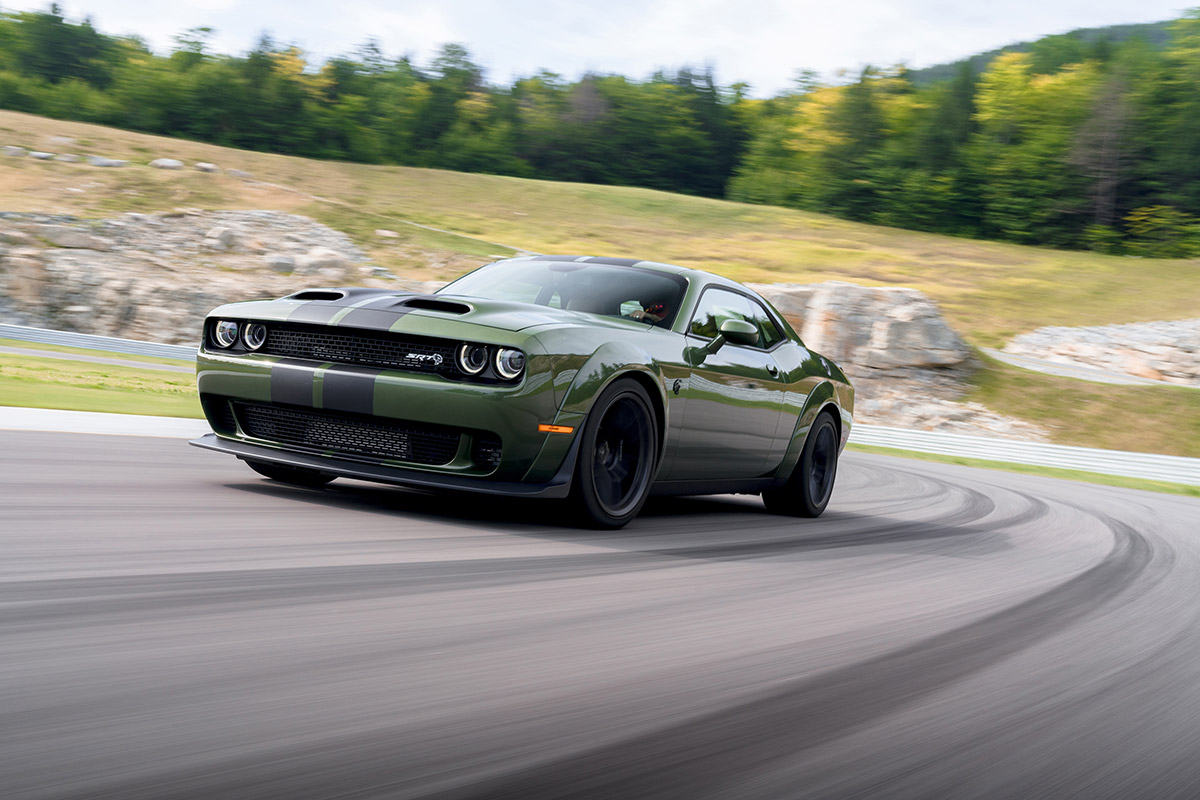 dodge challanger 01